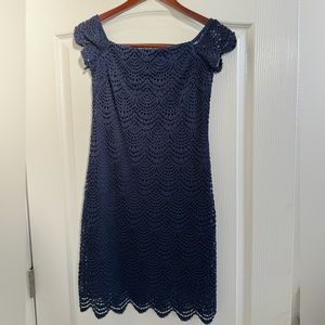LILLY PULITZER WOMENS OFF THE SHOULDER SCALLOPED DRESS- size XS